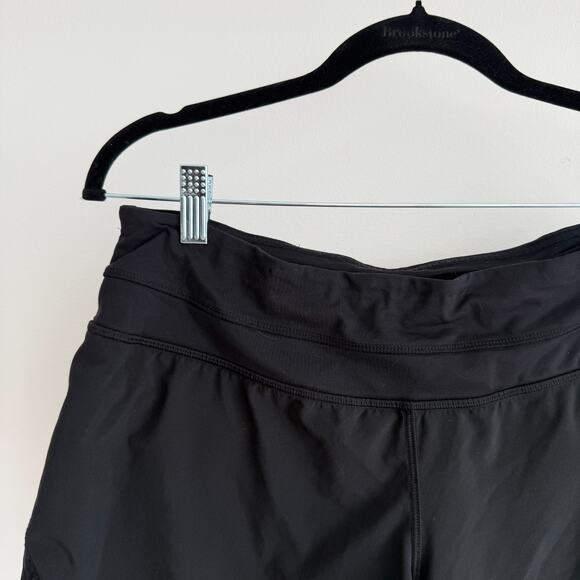 Lululemon Groovy Run Shorts Womens 6 Black 4.5'' Running Zip Pocket Athletic - Picture 3 of 8